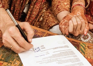 Married Couples in Indonesia Need to Pay Attention to Contract signed After Marriage